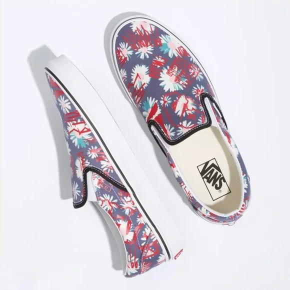 Vans Women's Floral Slip-On Shoes - Red and Blue - Picture 3 of 12